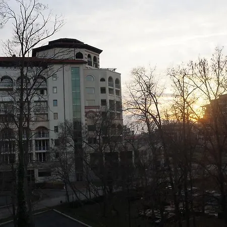 Апартамент In Bonita Слънчев бряг
